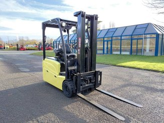 Carrello elevatore frontale a 3 ruote Hyster  J16XNTLWB