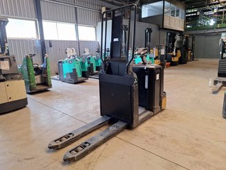 Carrelli commissionatori Mitsubishi OPB20N2