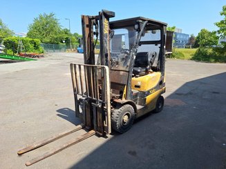 Carrello elevatore frontale a 4 ruote Yale gdp16vx