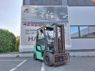 Carrello elevatore frontale a 4 ruote Yale GLP30VX