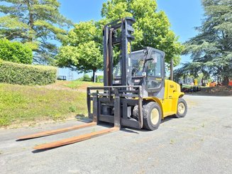 Carrello elevatore frontale a 4 ruote Yale GDP80VX