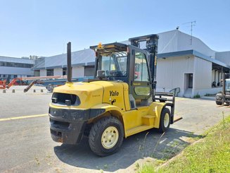 Carrello elevatore frontale a 4 ruote Yale GDP80VX
