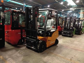 Carrello elevatore frontale a 4 ruote Hangcha XE18i (CPD18-XEY2HA-SI) 