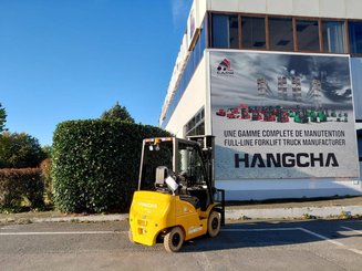 Carrello elevatore frontale a 4 ruote Hangcha XE18i (CPD18-XEY2HA-SI) 
