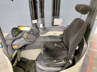 Carrelli retrattili Crown ESR5000