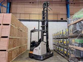 Carrelli retrattili Crown ESR 5260