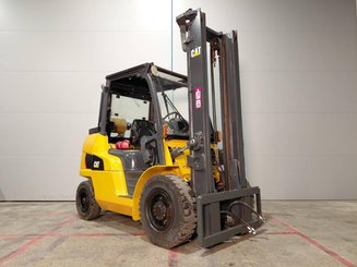 Carrello elevatore frontale a 4 ruote Caterpillar GP40NTD