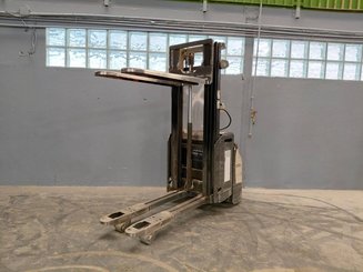 Stoccatori guida in accompagnamento Crown ESI4000-12