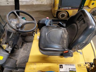 Carrello elevatore frontale a 3 ruote Caterpillar EP16KT - 5