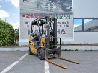 Carrello elevatore frontale a 4 ruote Caterpillar GP18N