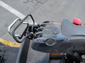 Carrello elevatore frontale a 4 ruote Caterpillar GP18N