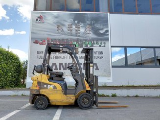 Carrello elevatore frontale a 4 ruote Caterpillar GP18N