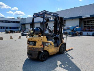 Carrello elevatore frontale a 4 ruote Caterpillar GP18N