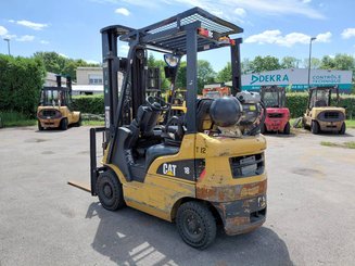 Carrello elevatore frontale a 4 ruote Caterpillar GP18NTD