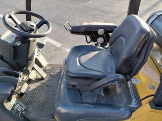 Carrello elevatore frontale a 4 ruote Caterpillar GP18NTD