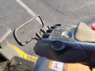 Carrello elevatore frontale a 4 ruote Caterpillar GP18NTD
