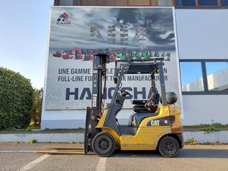 Carrello elevatore frontale a 4 ruote Caterpillar GP18NTD