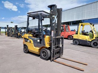 Carrello elevatore frontale a 4 ruote Caterpillar GP18NTD