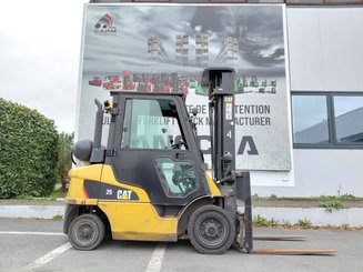 Carrello elevatore frontale a 4 ruote Caterpillar GP25NTD