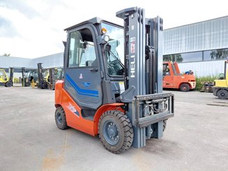 Carrello elevatore frontale a 4 ruote Heli CPYD25