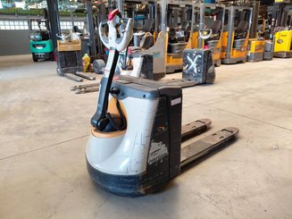 Transpallet guida in accompagnamento Crown WP3020-2.0