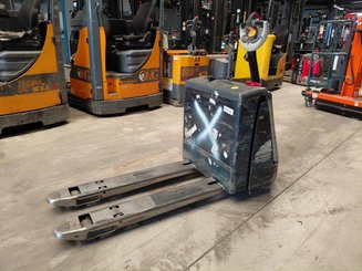 Transpallet guida in accompagnamento Crown WP3020-2.0