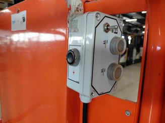 Navicella a gruppo di sollevamento verticale JLG TOUCAN DUO