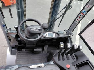 Carrello elevatore frontale a 4 ruote STILL RX60-40