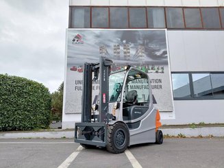 Carrello elevatore frontale a 4 ruote STILL RX60-40