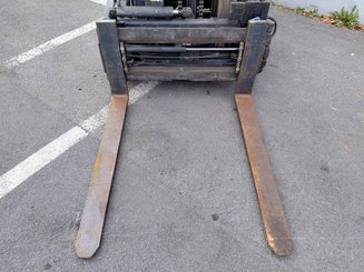Carrello elevatore frontale a 4 ruote STILL R60-25