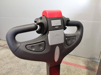 Stoccatori guida in accompagnamento Hangcha CDD12-AMC2-L