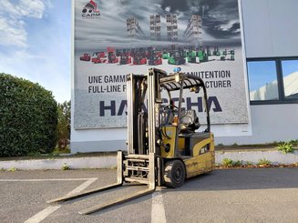 Carrello elevatore frontale a 3 ruote Caterpillar EP18NT - 1