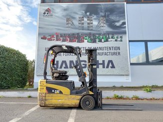 Carrello elevatore frontale a 3 ruote Caterpillar EP18NT - 5