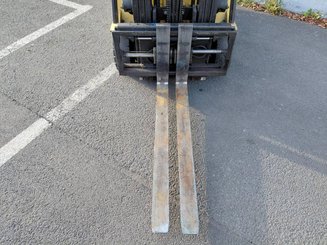Carrello elevatore frontale a 3 ruote Caterpillar EP18NT - 9