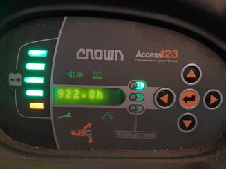 Transpallet con pedana Crown WT3060