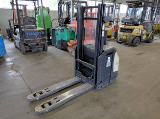 Stoccatori guida in accompagnamento Crown ESI4000-12