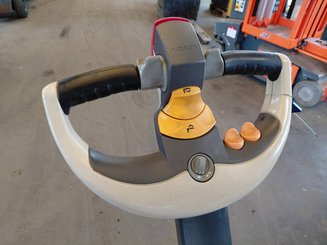 Stoccatori guida in accompagnamento Crown ESI4000-12