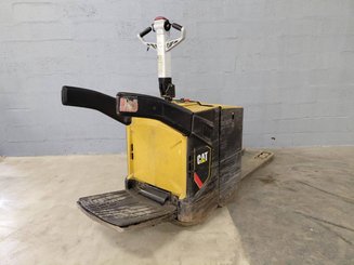 Transpallet con pedana Caterpillar NPV20N2