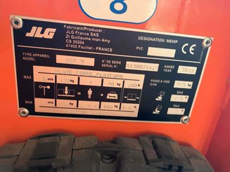 Navicella a gruppo di sollevamento verticale JLG DSP-M