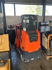 Navicella a gruppo di sollevamento verticale JLG DSP-M