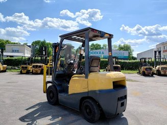 Carrello elevatore frontale a 4 ruote TCM FD25T3 - 3
