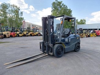 Carrello elevatore frontale a 4 ruote TCM FD30T3 - 1