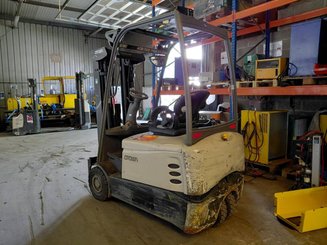 Carrello elevatore frontale a 4 ruote Crown SC6040-16