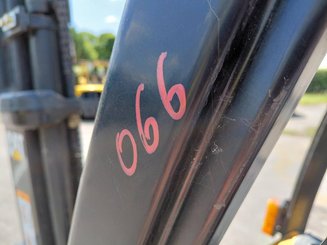 Carrello elevatore frontale a 4 ruote Caterpillar GP18N - 5