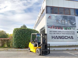 Carrello elevatore frontale a 4 ruote Hangcha XE25i ( CPD25-XEY2HA-SI )