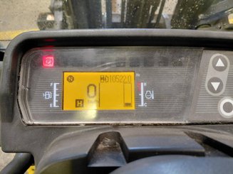 Carrello elevatore frontale a 4 ruote Caterpillar GP25N