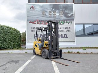 Carrello elevatore frontale a 4 ruote Caterpillar GP25N