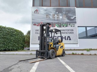 Carrello elevatore frontale a 4 ruote Caterpillar GP25N