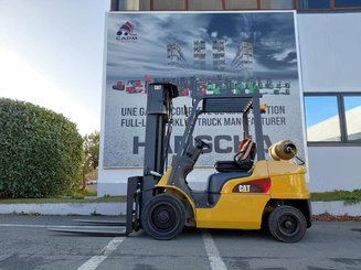 Carrello elevatore frontale a 4 ruote Caterpillar GP30NTD