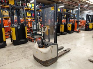 Stoccatori guida in accompagnamento Crown WF3000 10